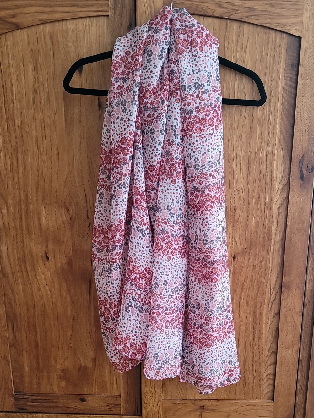 Floral Pink, Grey & White Lightweight Women's Scarf